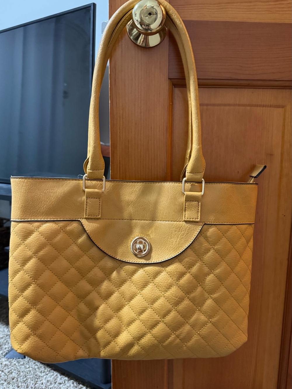 AR New York Quilted Yellow Tote with Matching Wallet.